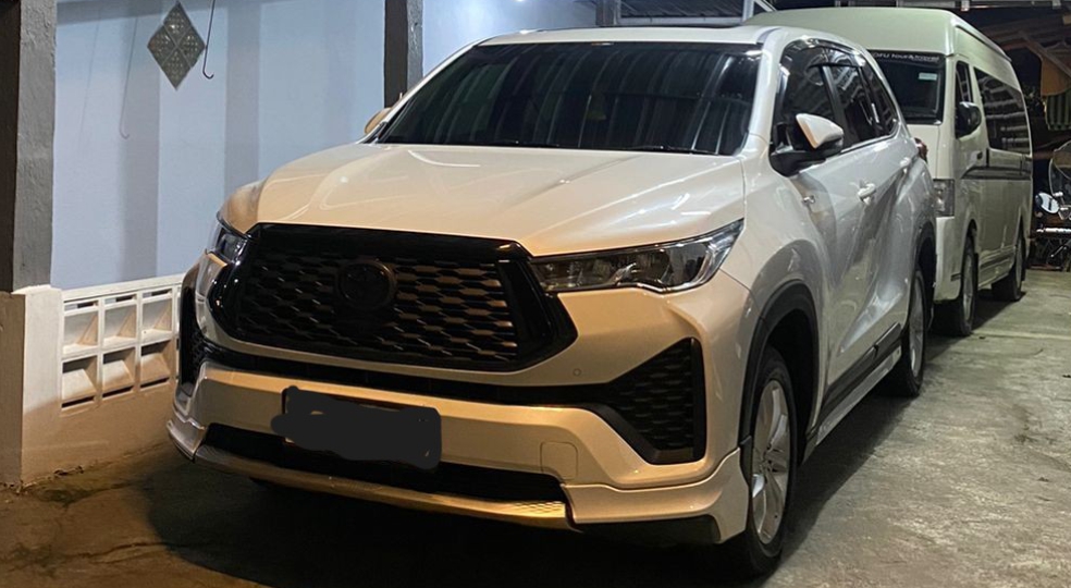 Innova Zenix